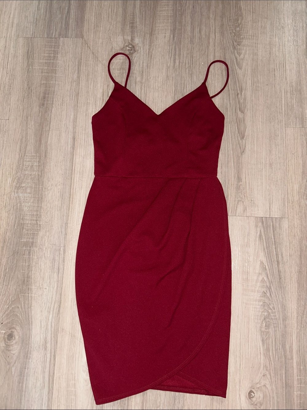 Lulu's Burgundy V-Neck Spaghetti Strap Bodycon Mini Dress